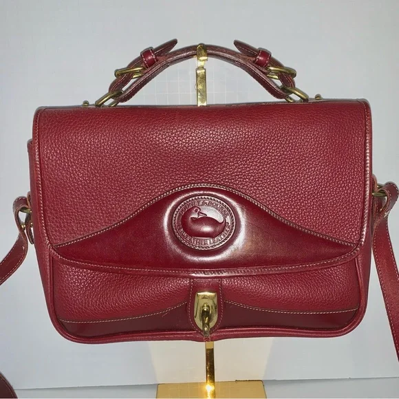 ❤️RARE❤️ Vintage Dooney and Bourke Oxblood Burgundy Maroon Carrier Crossbody Bag - Picture 3 of 16